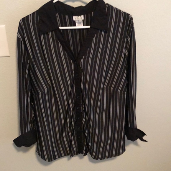 Black and white button down blouse - Picture 1 of 5
